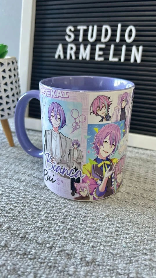 Caneca de Cerâmica Alça e Interior Lilás