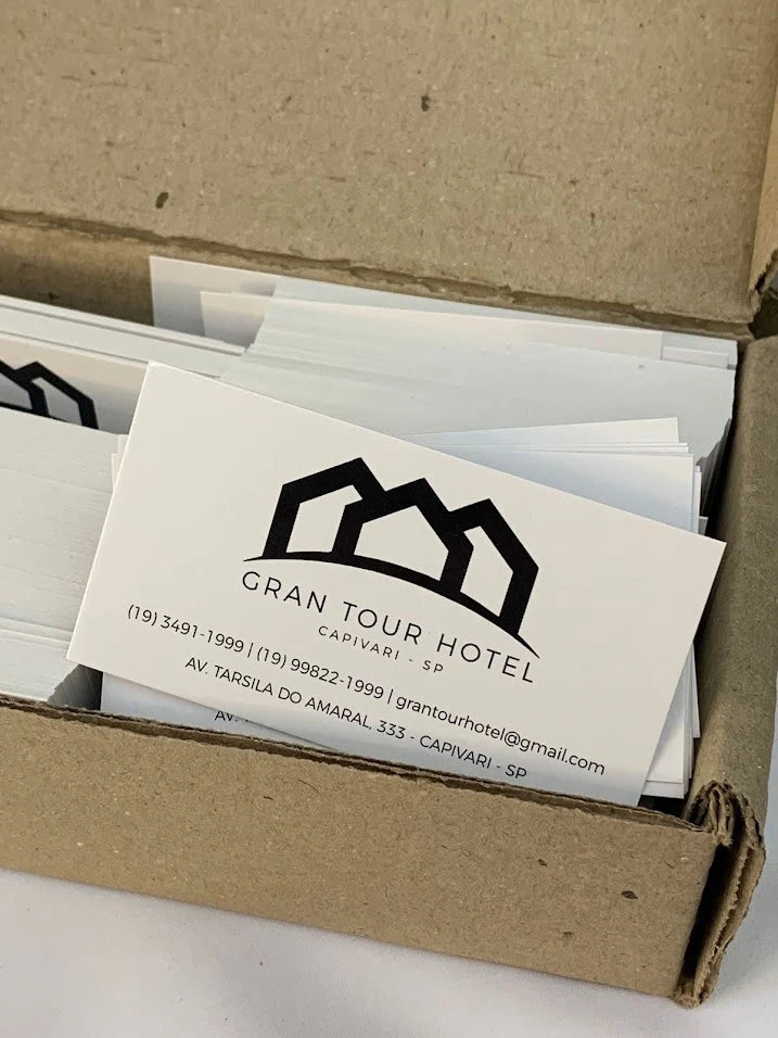 Cartão de Visita Verniz Total