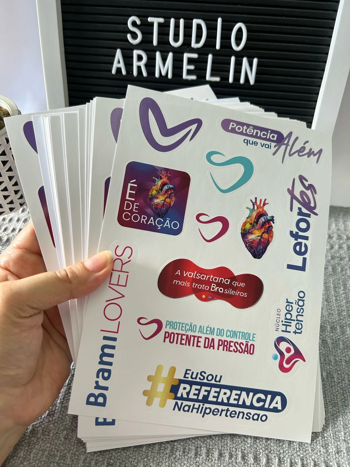 Adesivos em Vinil em Formato Cartela