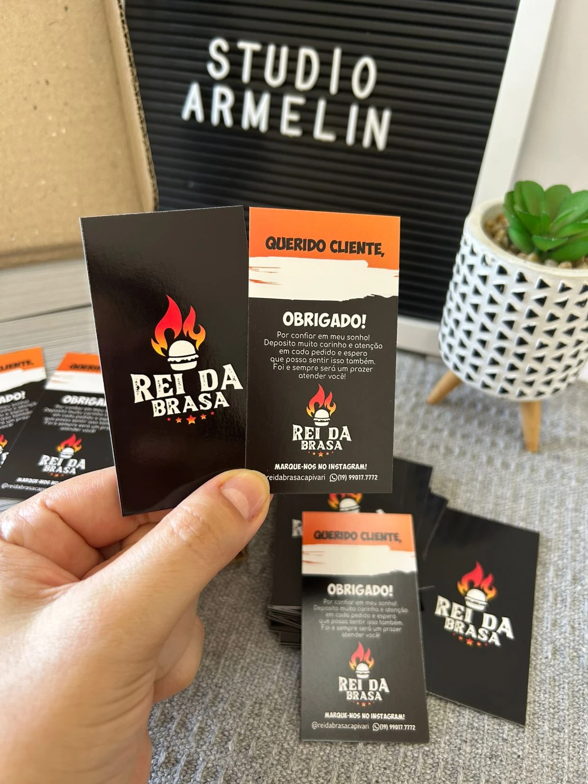 Cartão de Visita Verniz Total