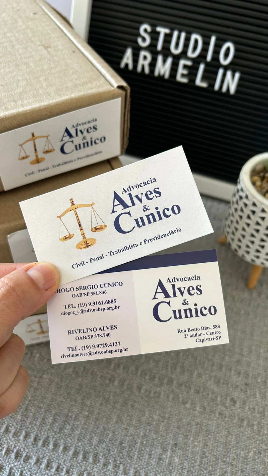 Cartão de Visita Verniz Total