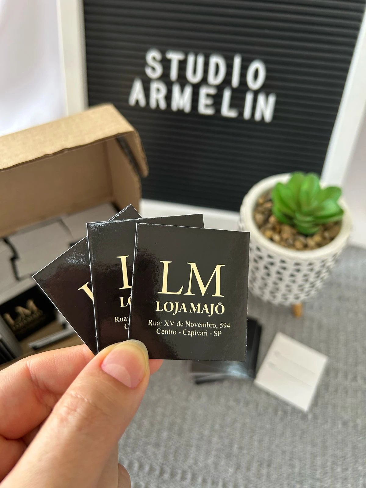 Cartão de Visita Verniz Total