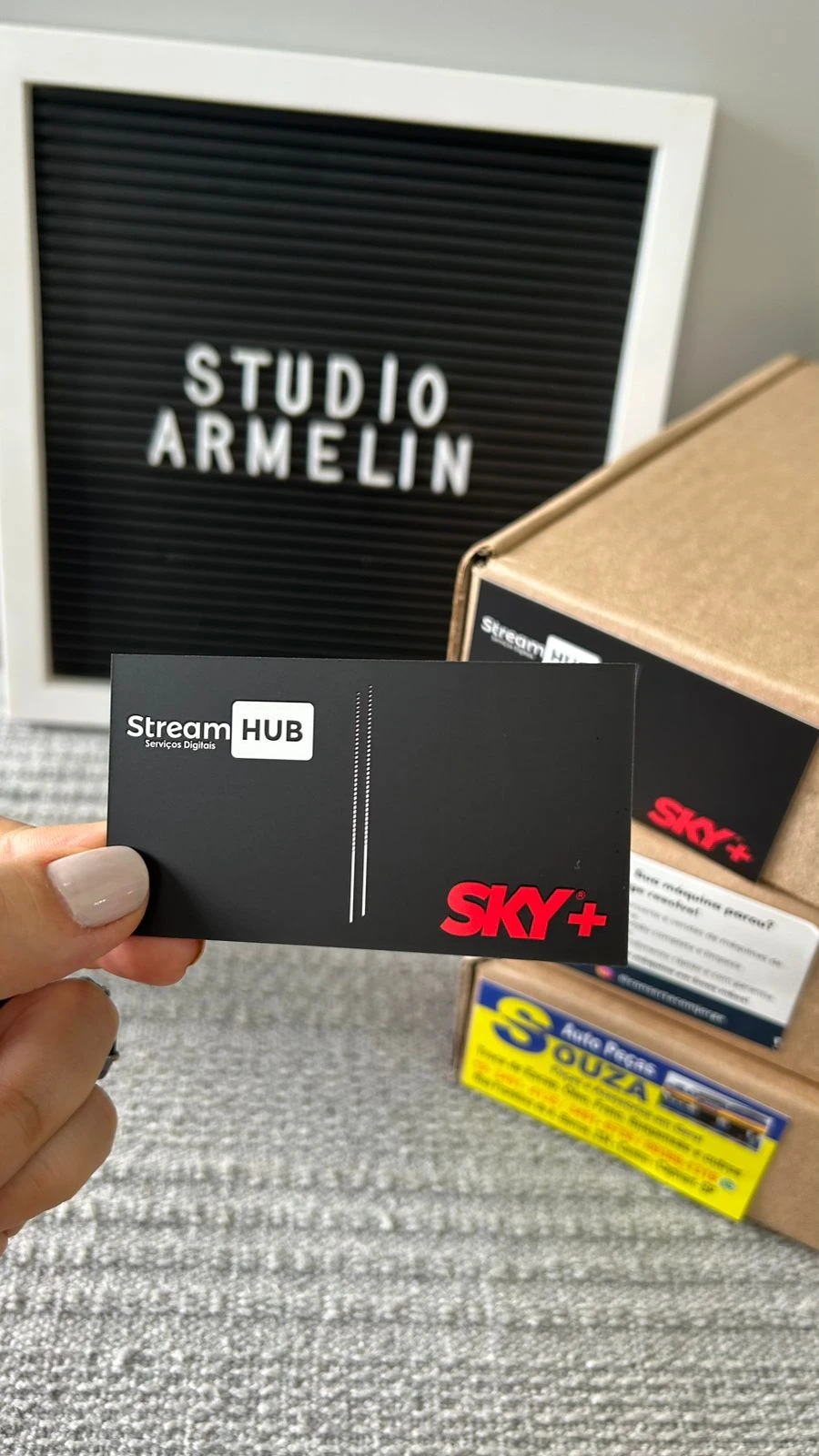 Cartão de Visita Verniz Localizado