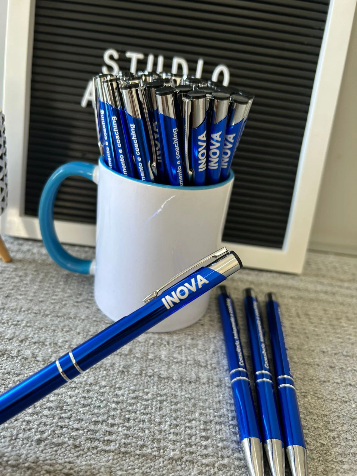 Caneta de Metal Azul Personalizada à Laser